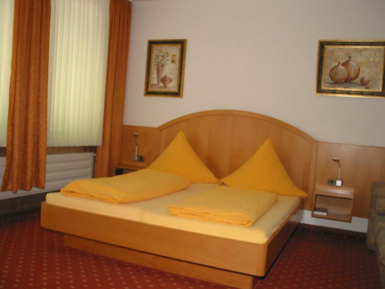 Hotel Gaestehaus Theresia Garni Muhlheim an der Donau Exterior foto